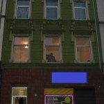 Denkmalfenster in Höhenberg vorher